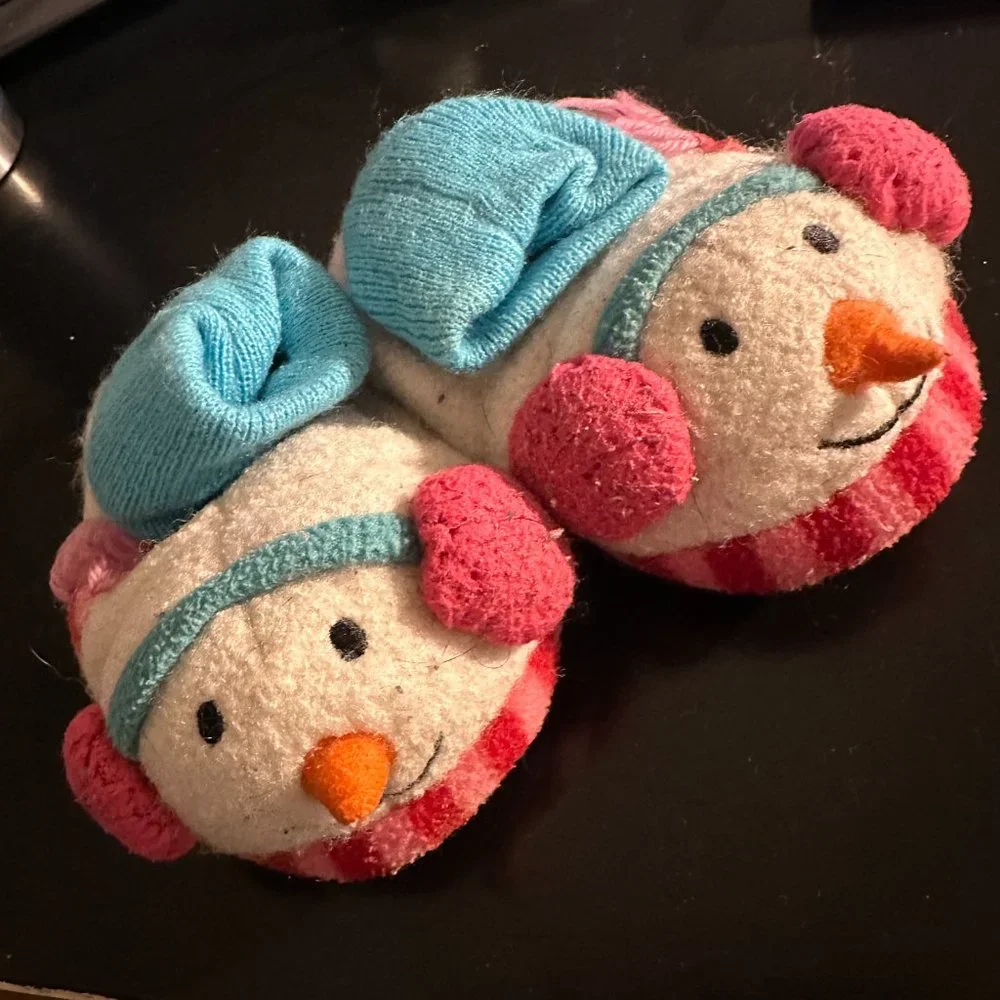 Baby Gap Snowman Baby Slippers Sz S (5-6)